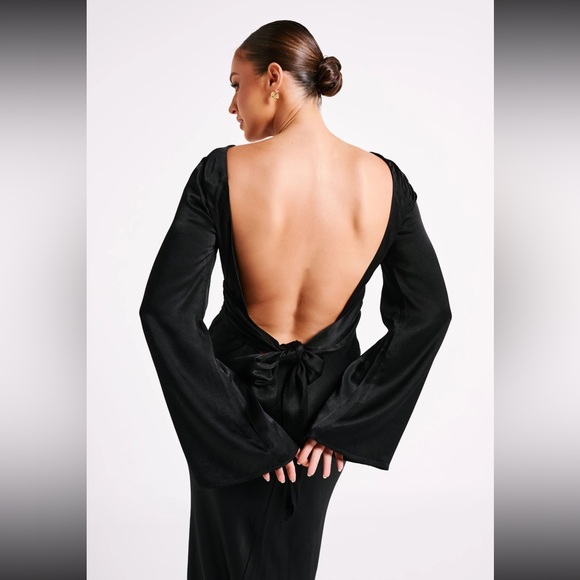 MESHKI BLACK SATIN DRESS - Picture 9 of 10